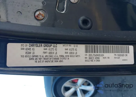 2010 Dodge Challenger Srt8 z USA, uszkodzony, nr VIN 2B3CJ7DW3AH261624